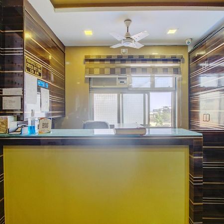 Oyo 76486 Silver Moon Mumbai Luaran gambar
