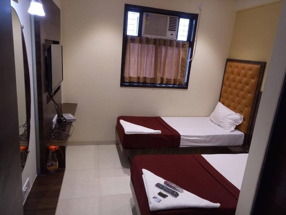 Oyo 76486 Silver Moon Mumbai Luaran gambar