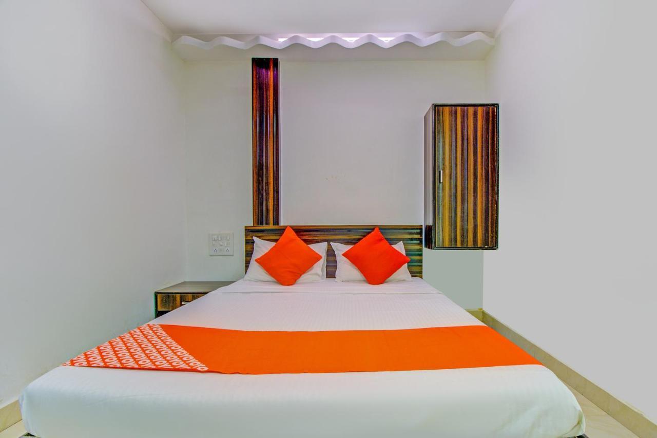 Oyo 76486 Silver Moon Mumbai Luaran gambar