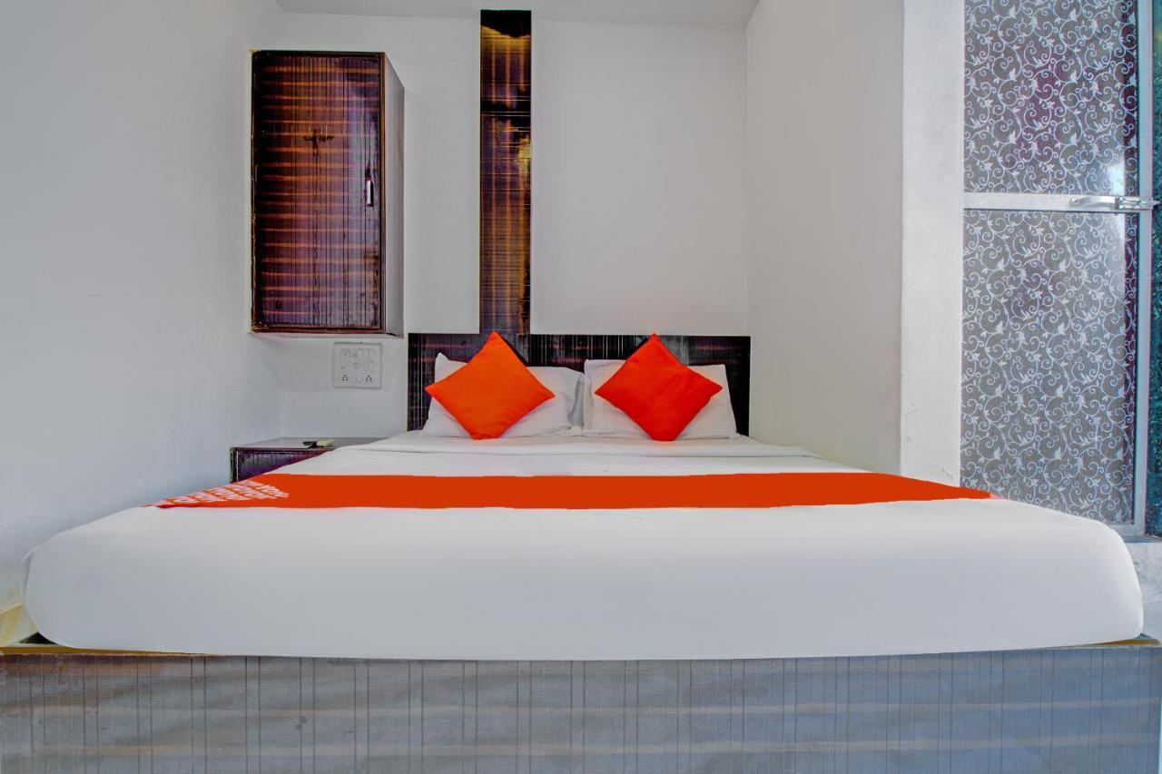 Oyo 76486 Silver Moon Mumbai Luaran gambar