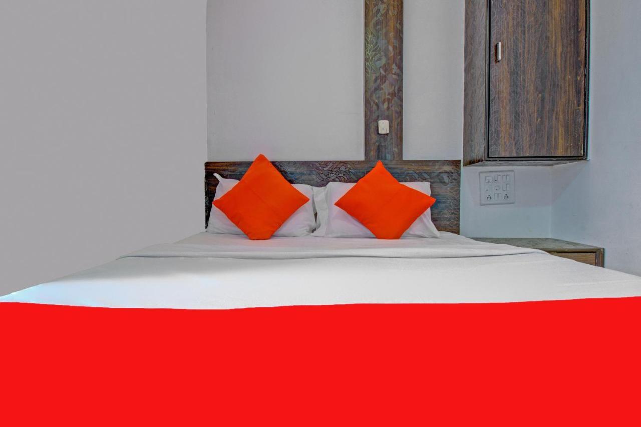 Oyo 76486 Silver Moon Mumbai Luaran gambar