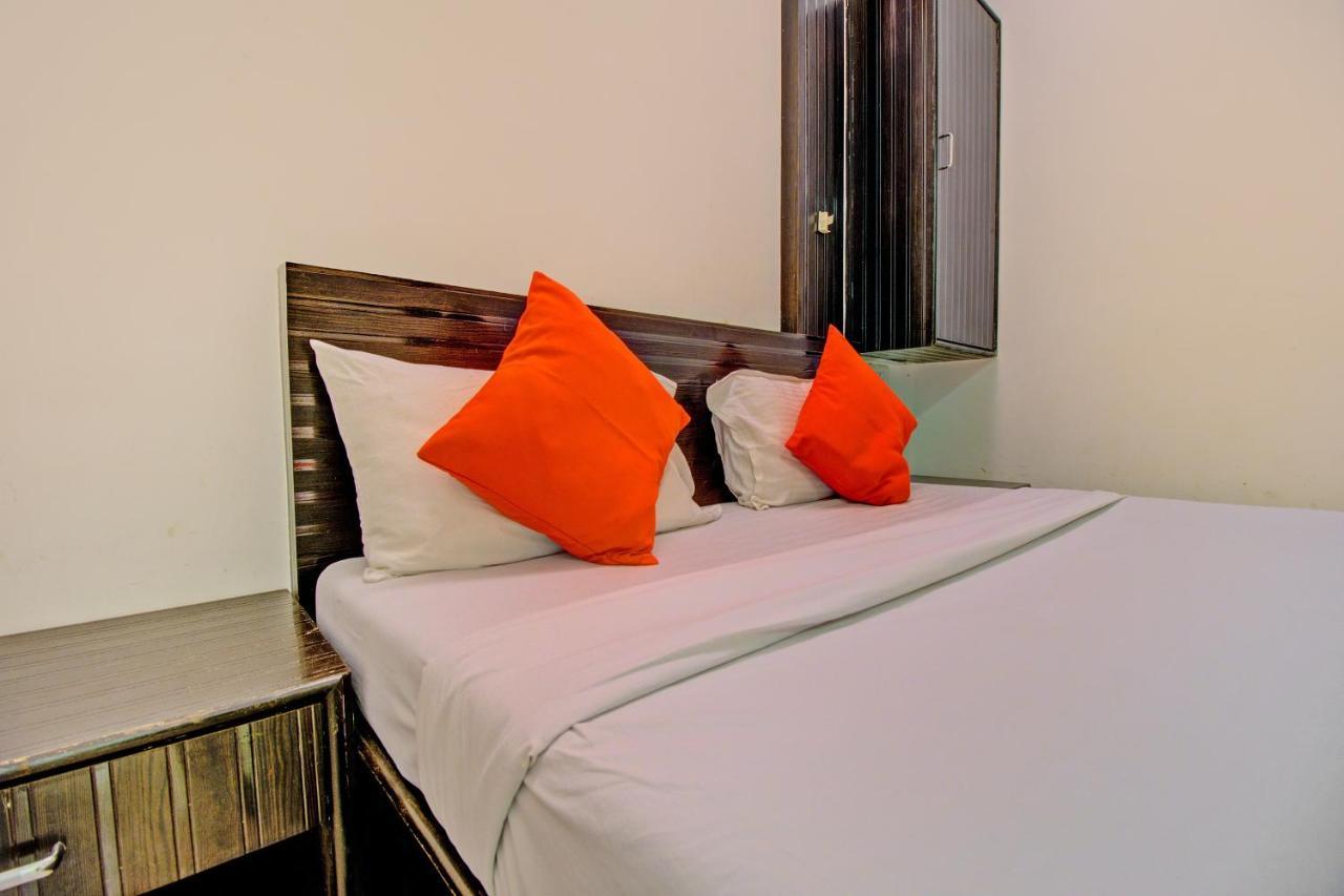 Oyo 76486 Silver Moon Mumbai Luaran gambar