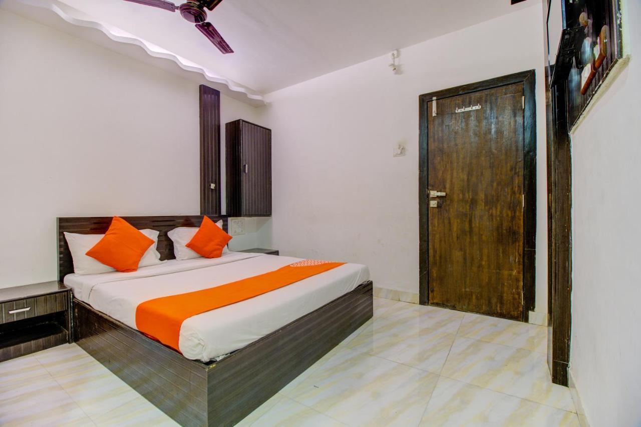 Oyo 76486 Silver Moon Mumbai Luaran gambar